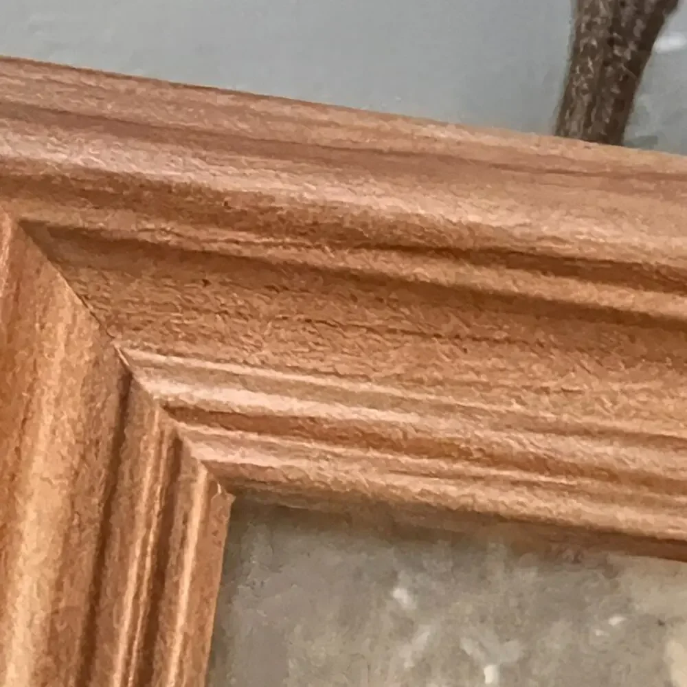 Uniek Solid Wood Picture Frame fits 5x7 in Photos Free Standing or Hung
